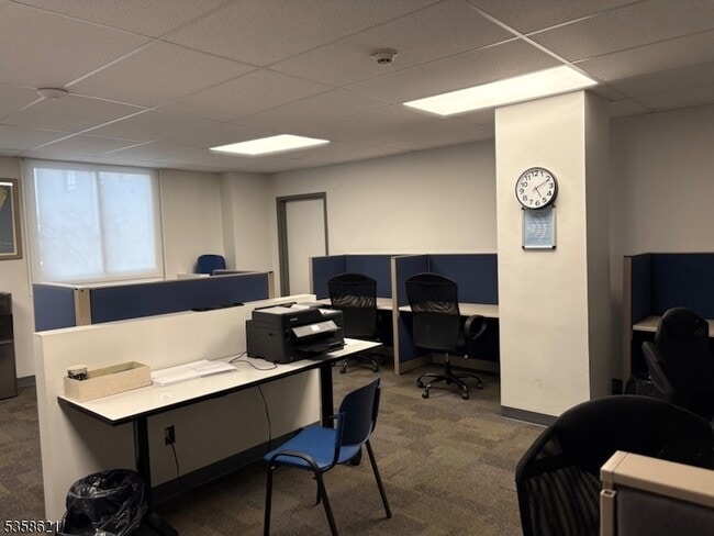 Building Photo - 100 Manhattan Ave