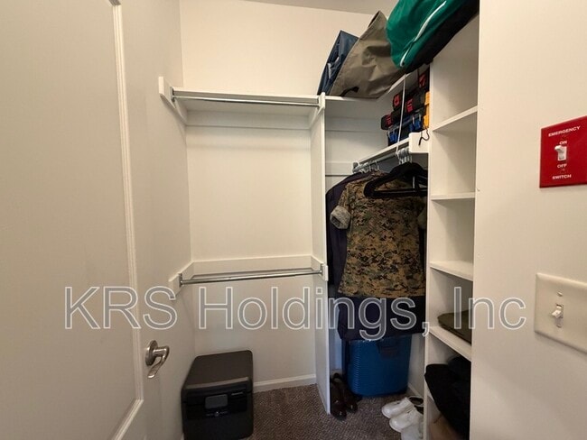 Building Photo - 5229 Elston Ln