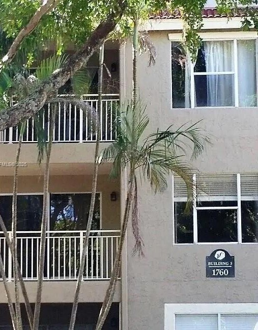 Building Photo - 1705 Palm Cove Blvd