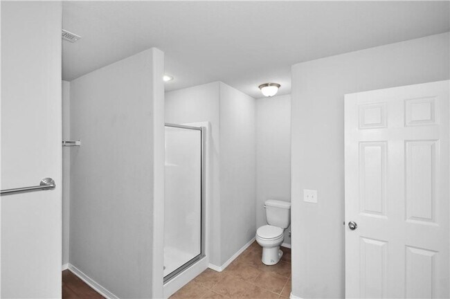 Building Photo - Great home near Bentonville West