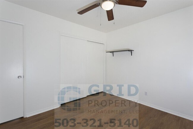 Building Photo - GPM639 - 2801-2803 SE 125th Avenue (T1)