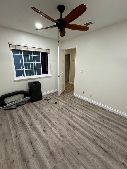 Building Photo - 2620 Elden Ave