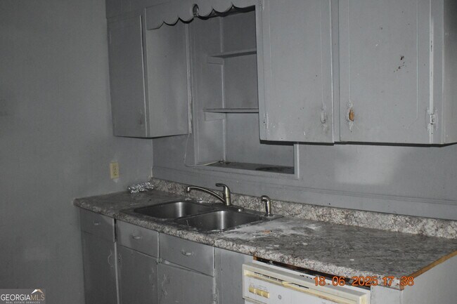 Building Photo - 803 Grosso Ave