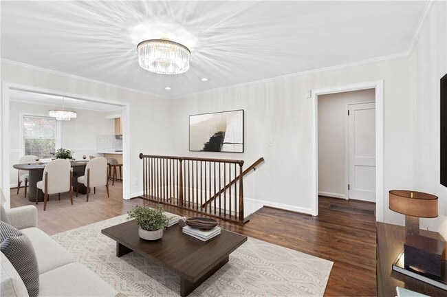 Building Photo - 1135 Vista Trail NE