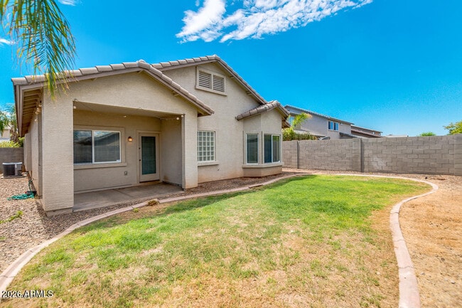 Building Photo - 11614 W Jackson St