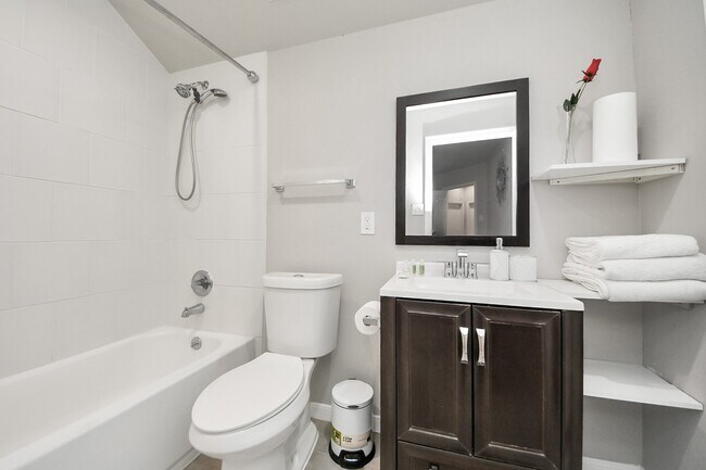 Building Photo - 3514 Windham Way
