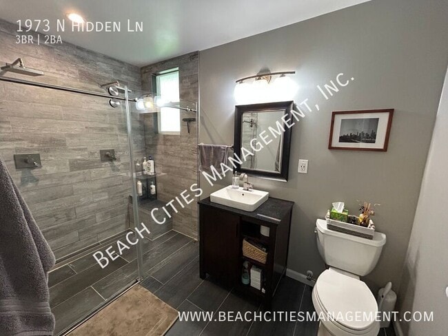 Building Photo - 1973 N Hidden Ln