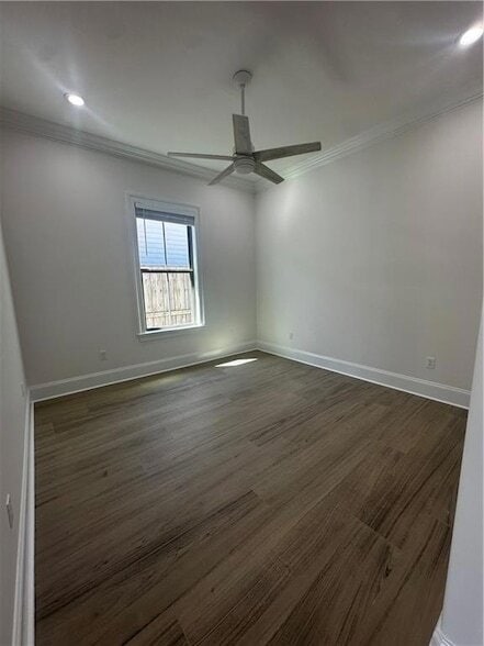 Building Photo - 2300 Pirate Dr