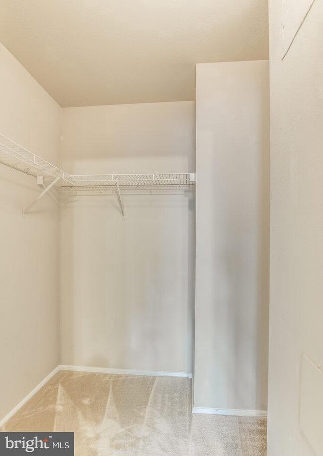 Building Photo - Stylish Condo with Premium Location