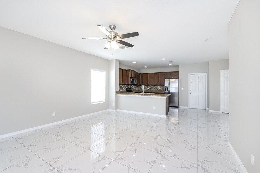 Building Photo - 4656 Marcos Cir