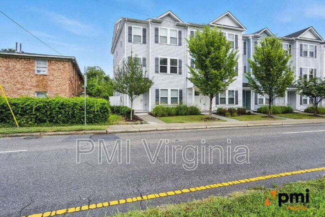 Building Photo - 8520 Chesapeake Blvd