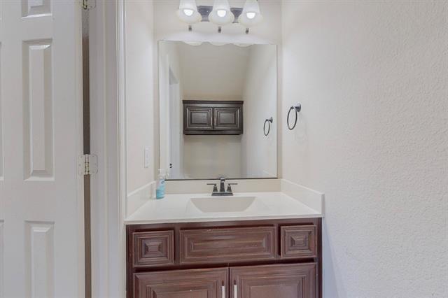 Building Photo - 14105 Sugar Hill Dr