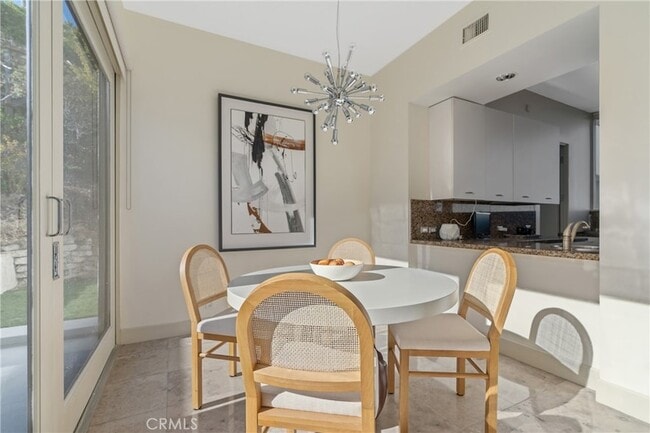 Building Photo - 1436 Summitridge Dr