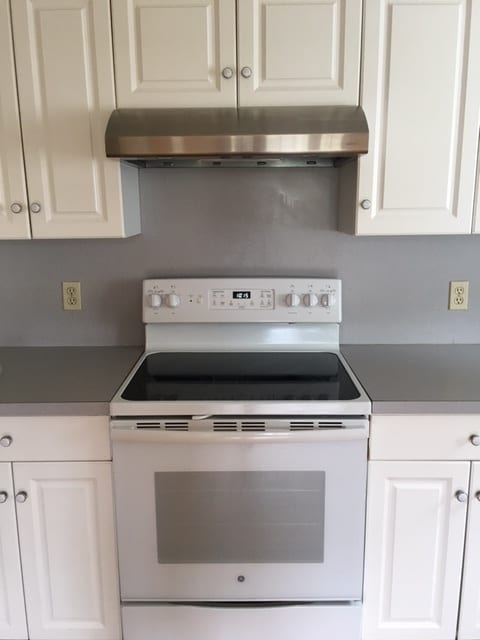New electric stove and hood - 18 Dunstan St