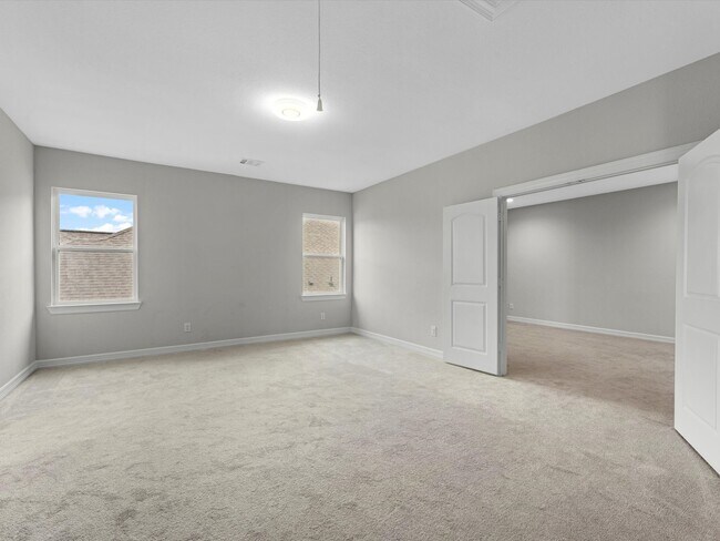 Building Photo - 2107 Jitterbug Ln