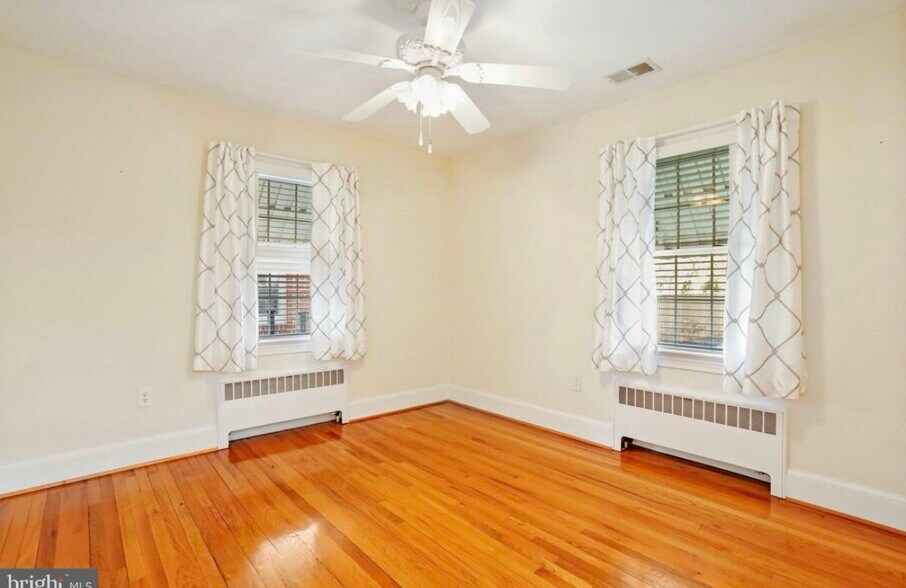 Building Photo - 130 Montague Ave