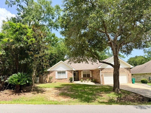 Building Photo - 883 Alawai Ave