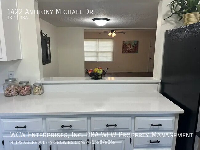 Building Photo - 1422 Anthony Michael Dr