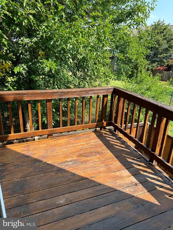 Building Photo - 4002 Summer Hollow Ct