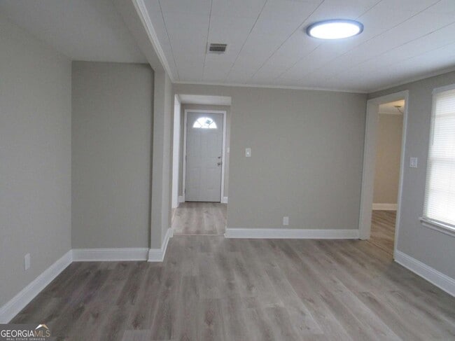 Building Photo - 112 Judy Ave