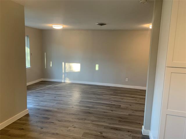 Building Photo - 10004 Olmos Dr