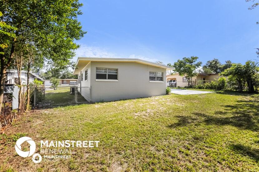 Building Photo - 6136 Bolling Dr
