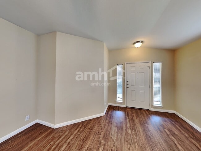 Building Photo - 2240 Hazelwood
