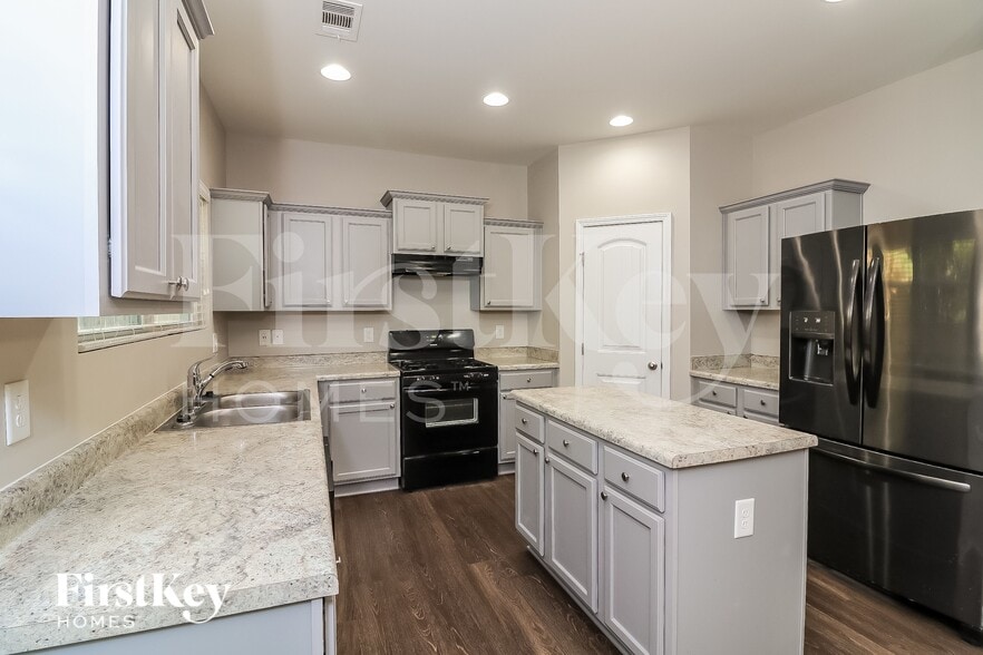 Building Photo - 171 Foggy Creek Ln