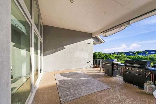 Building Photo - 504 Montalcino Ln