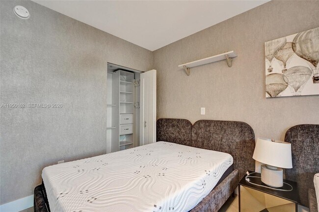 Building Photo - 1170 101st St