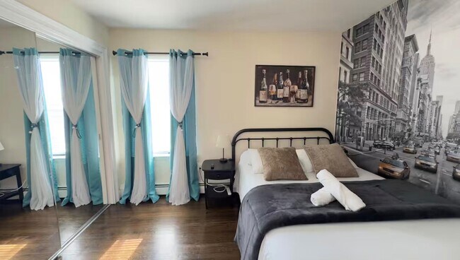 Building Photo - 3627 John F. Kennedy Blvd