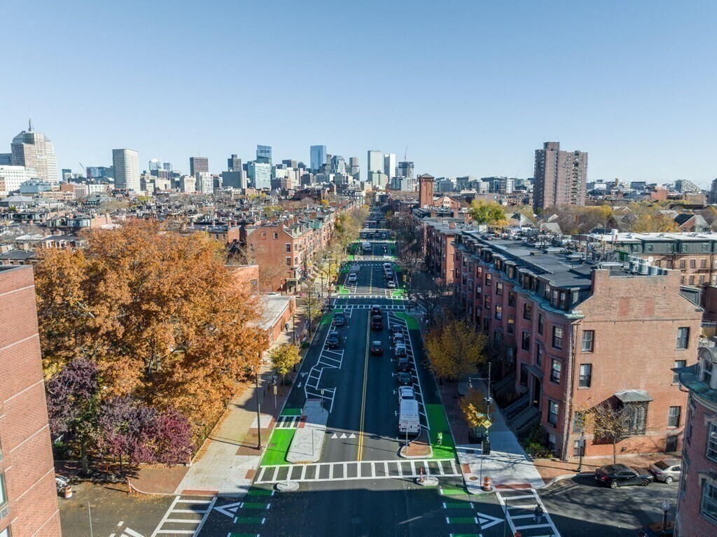 Building Photo - 670 Tremont St