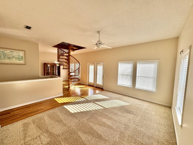 Building Photo - Bid-a-Wee Beach Gulf View -Long Term Rental!