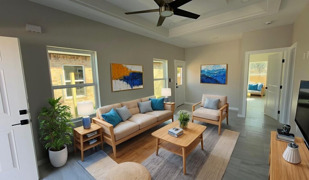 Building Photo - 3604 Paola St