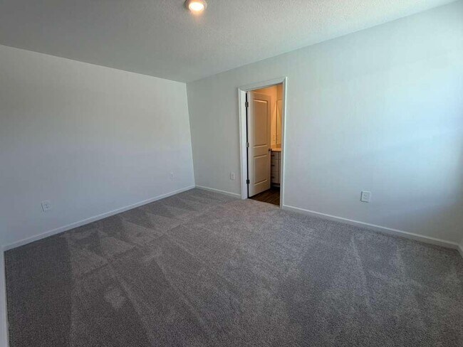 Building Photo - 7194 SW 91st Ln