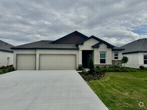 Building Photo - Spacious 4-Bedroom Home in Bradenton, FL