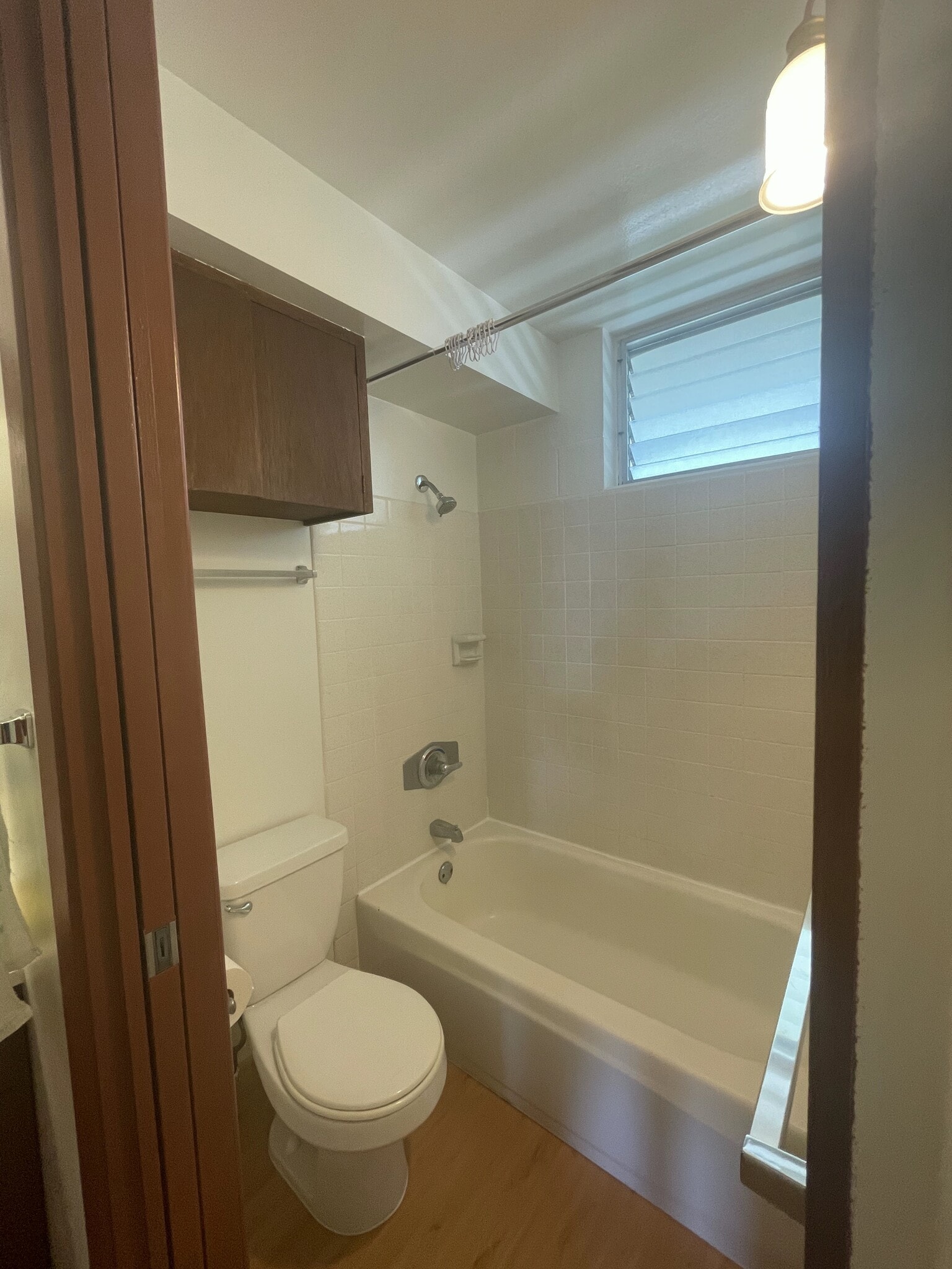 bathroom - 1555 Pohaku St