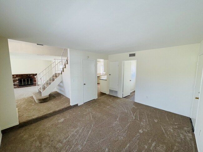 Building Photo - 25020 Jutland Dr