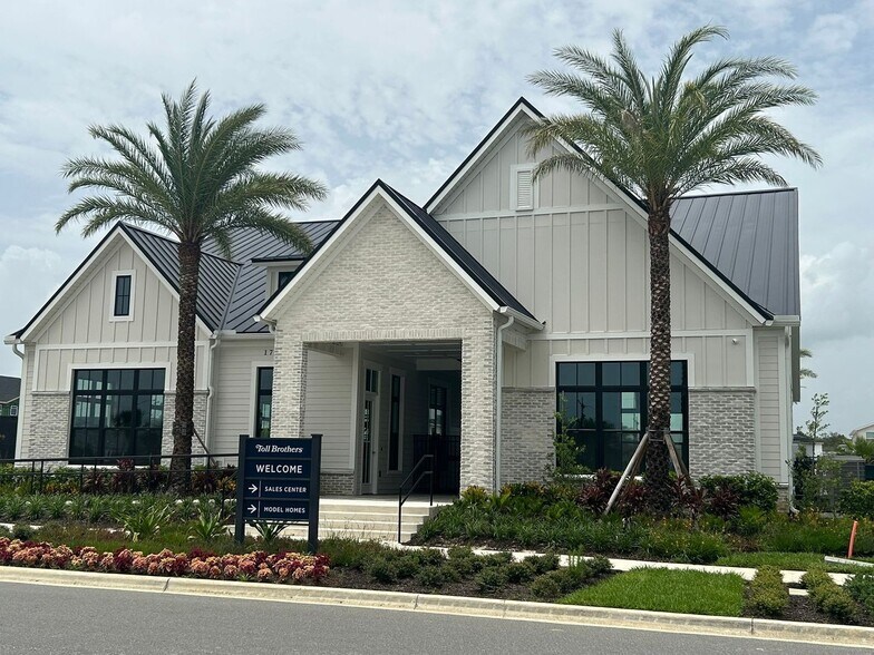 Building Photo - 1593 Pinecliff Dr