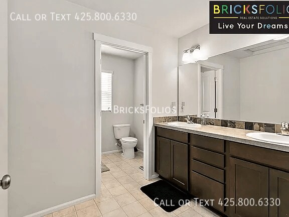 Building Photo - 10529 191st St Ct E