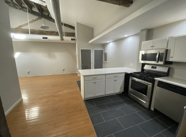 Floorplan - Bainbridge Lofts