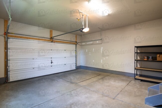 Building Photo - 10294 E 59th Ave