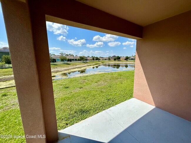 Building Photo - 134 Lure Ct SW