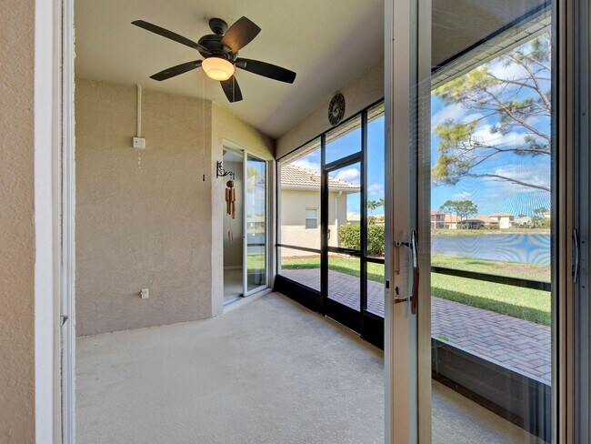 Building Photo - 3BD/2BA/3 Car Garage in Stoneybrook