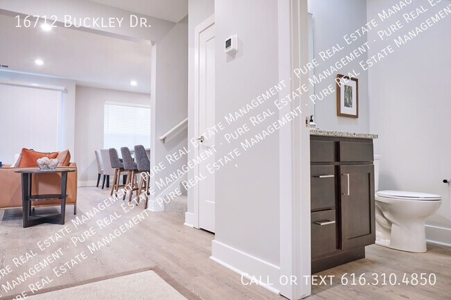 Building Photo - 16712 Buckley Dr