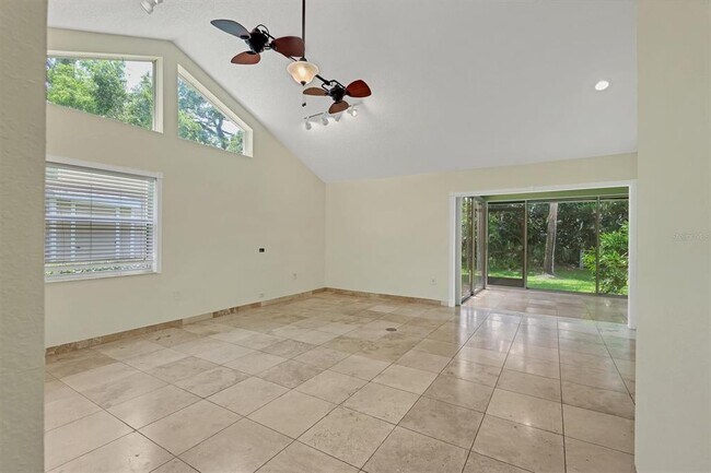 Building Photo - 4949 Village Garden Dr