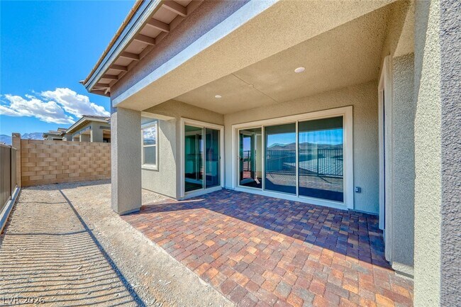 Building Photo - 968 Woodburn Ln