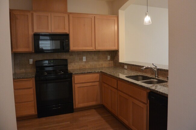 Building Photo - 13106 NE 25th St