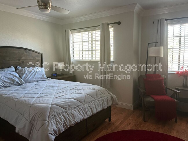 Building Photo - 960 Buckskin Terrace