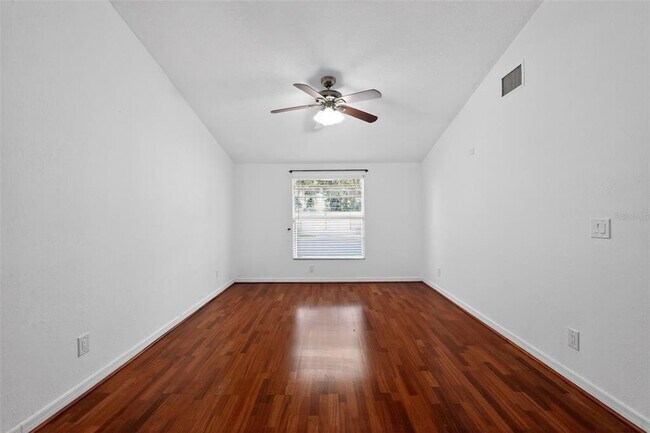 Building Photo - 3240 Apfel Rd
